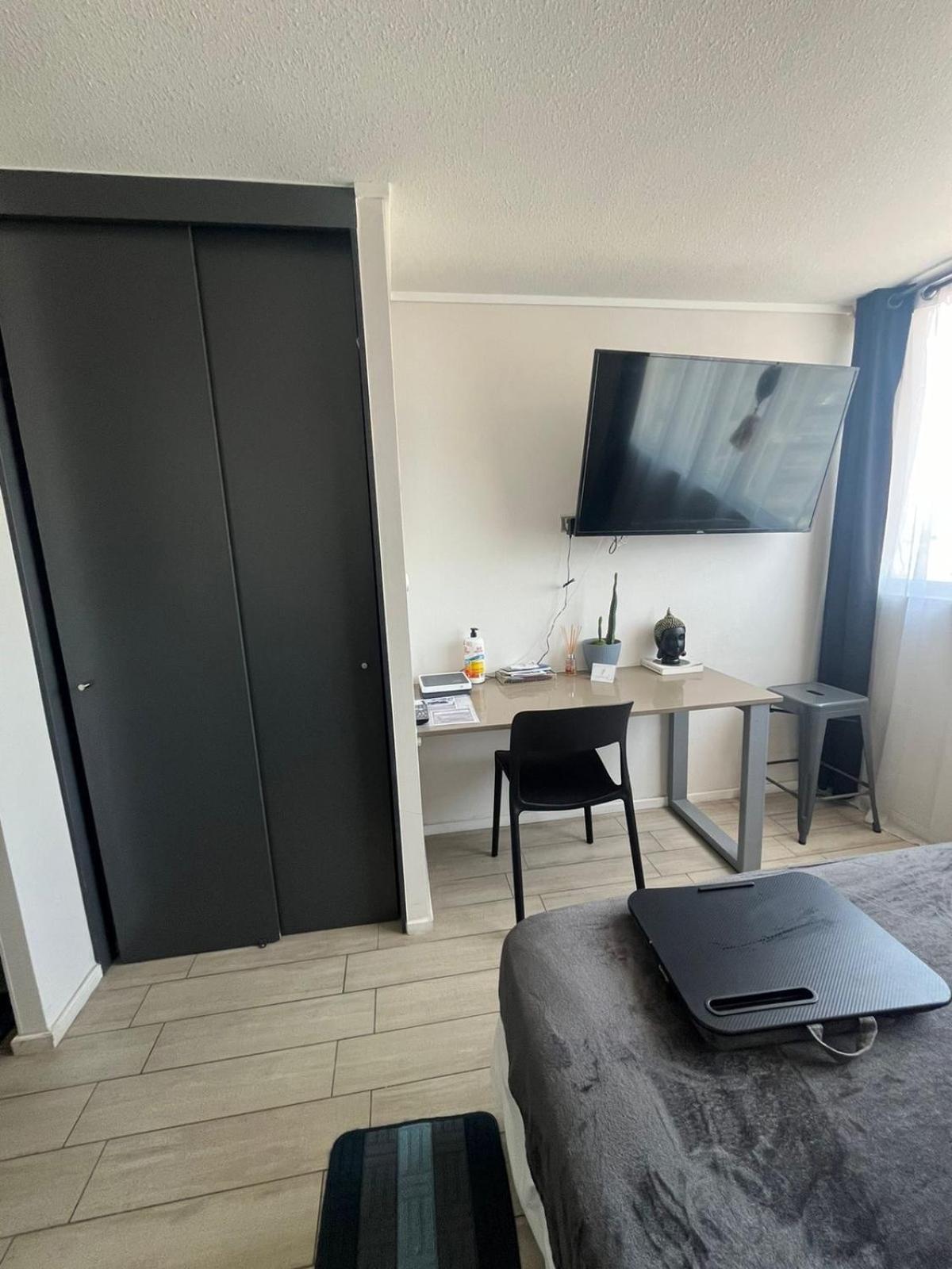 Apartamento En Santiago Centro Cerca De Movistar Arena, Caupolican ภายนอก รูปภาพ